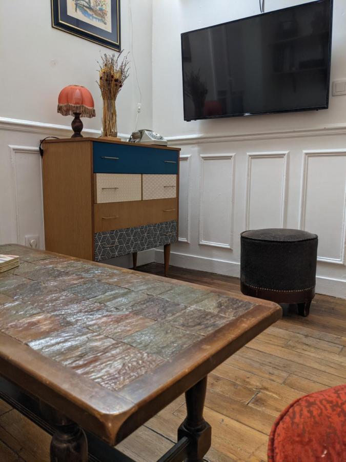 Private Acces To The All Flat. Charming Parisian. Exteriör bild