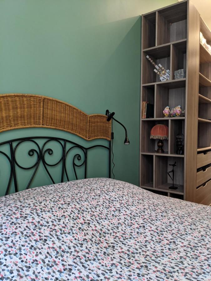 Private Acces To The All Flat. Charming Parisian. Exteriör bild